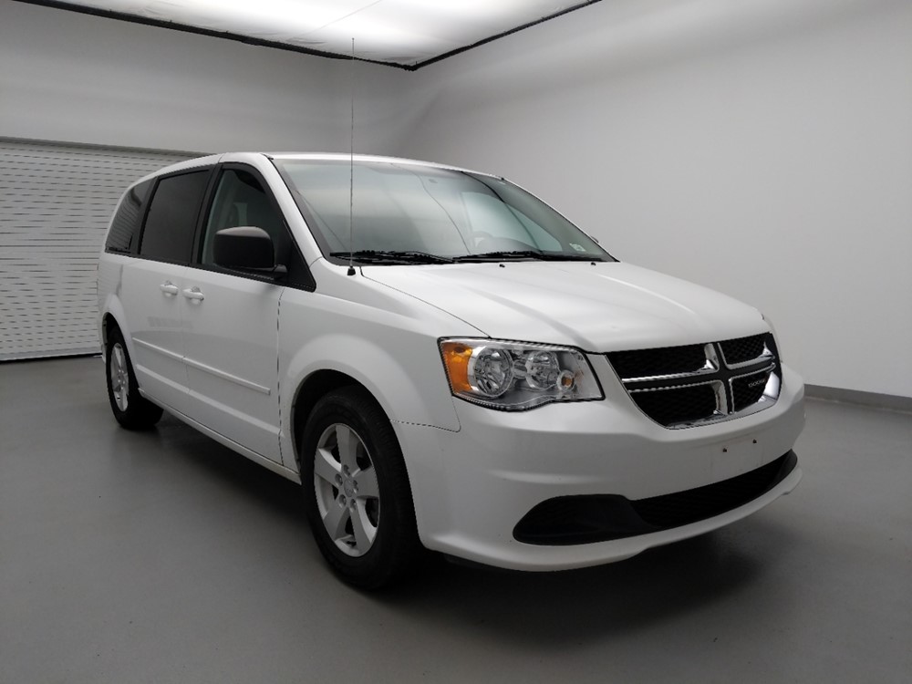 2016 Dodge Grand Caravan - Passenger Front Bumper