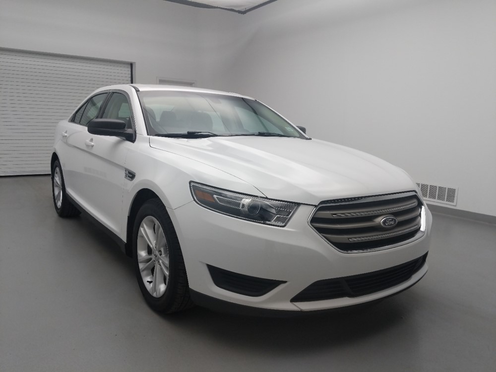 2015 Ford Taurus - Passenger Front Bumper