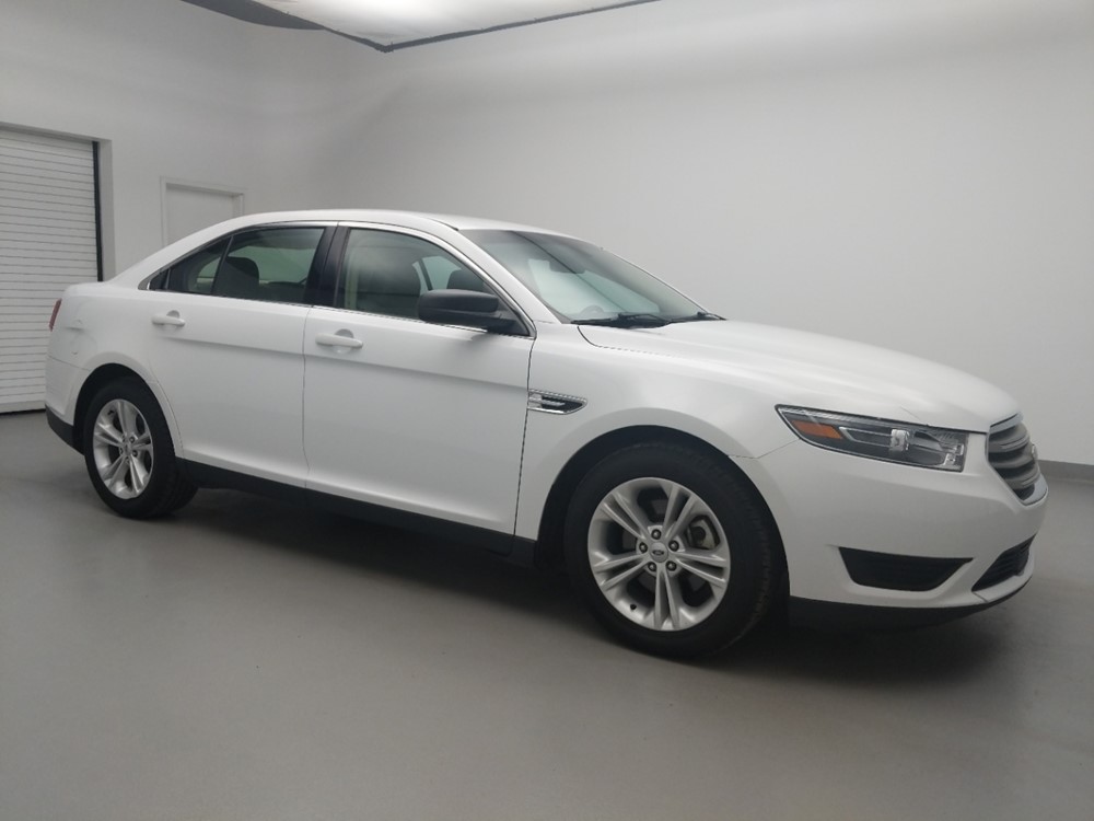 2015 Ford Taurus - Passenger Front Side