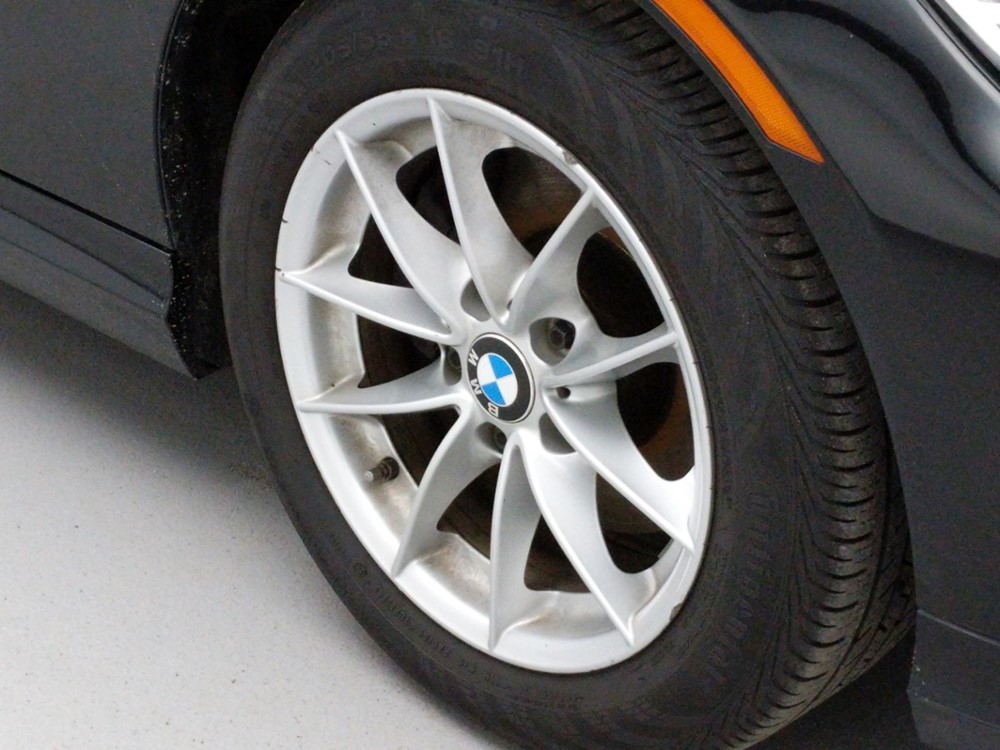 2010 BMW 328i - Wheel