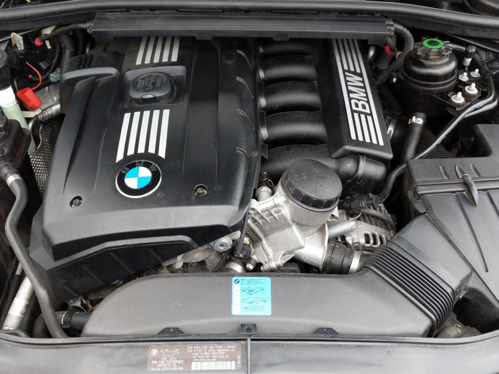 2010 BMW 328i - Engine