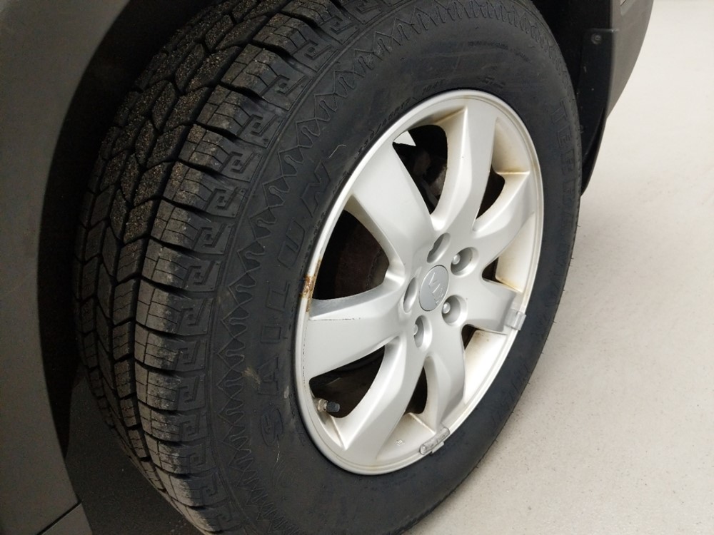 2013 Kia Sorento - Wheel