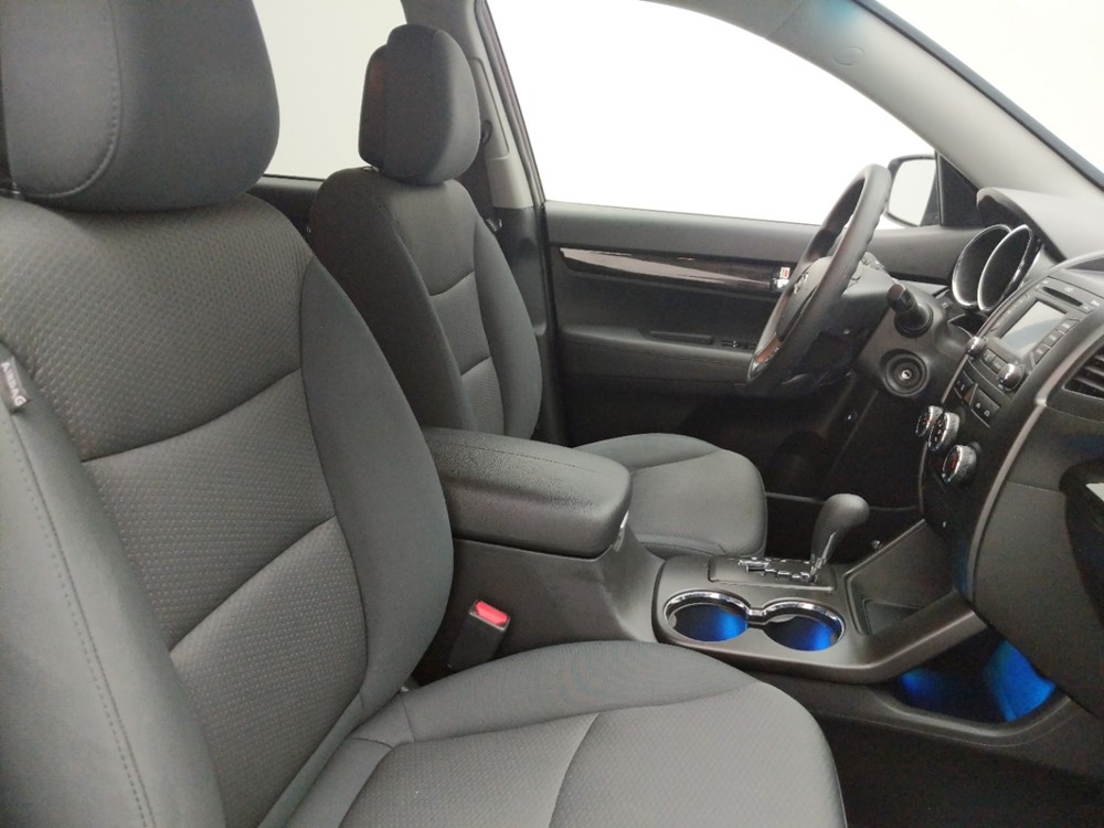 2013 Kia Sorento - Passenger Front Seat