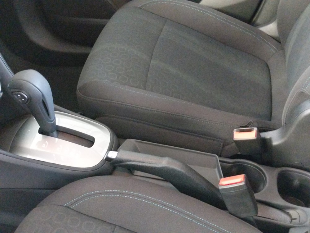 2016 Chevrolet Trax - Center Console/Cup Holders