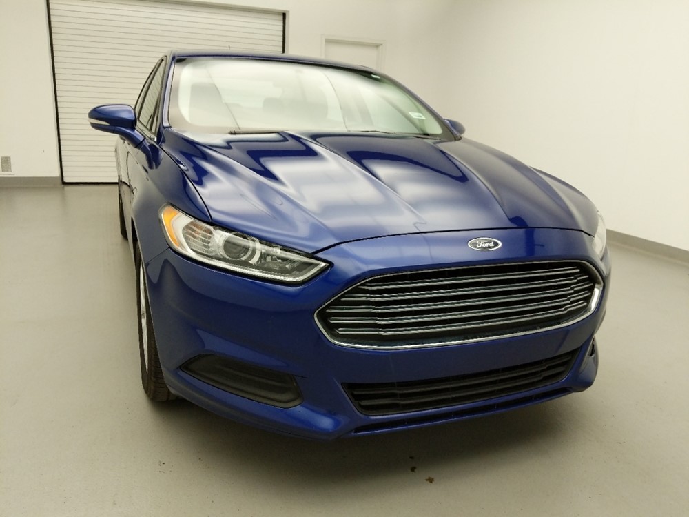 2016 Ford Fusion - Passenger Front Hood