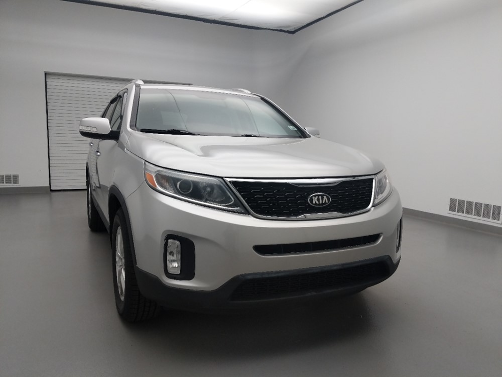 2015 Kia Sorento - Passenger Front Hood