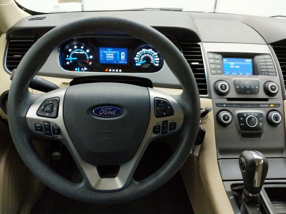 2015 Ford Taurus - Driver Dash