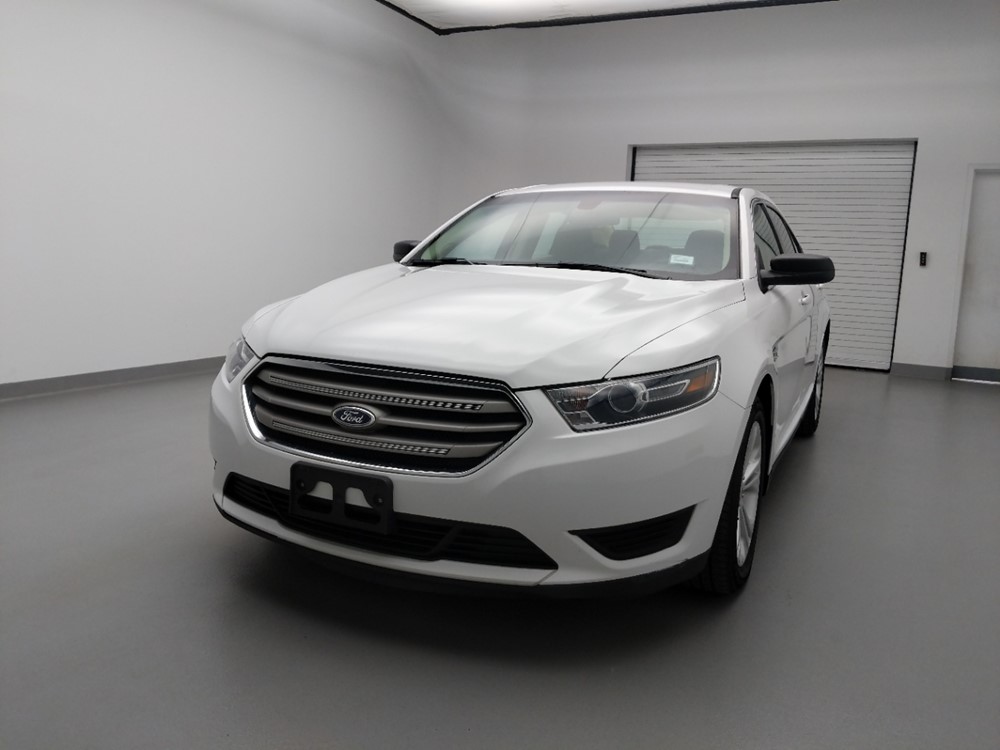 2015 Ford Taurus - Driver Front Hood