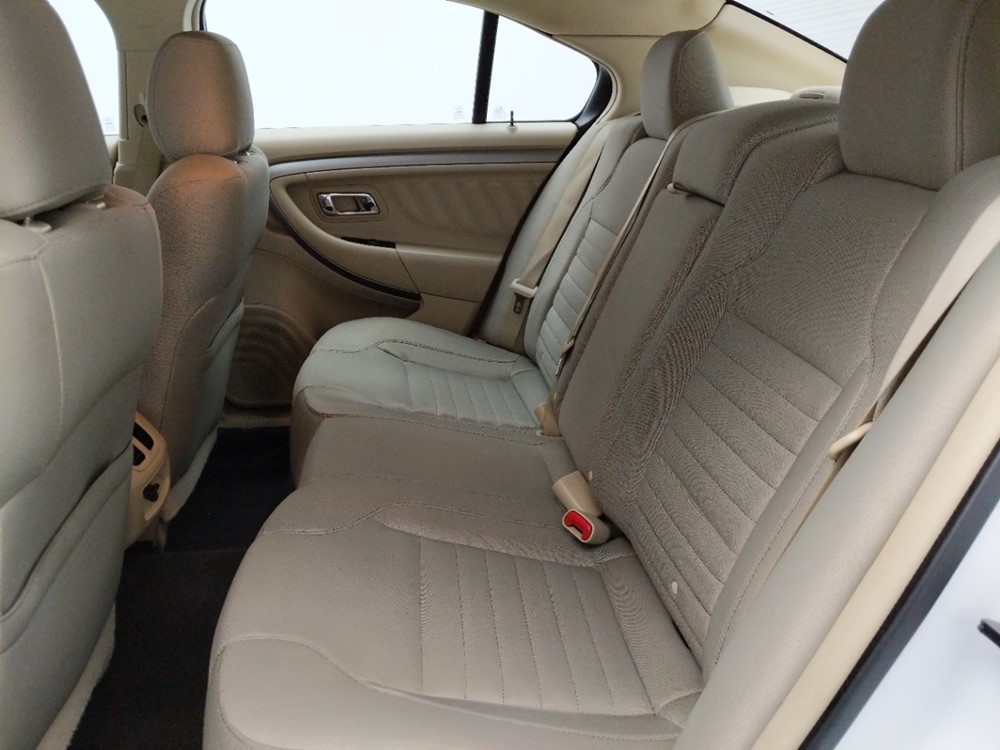 2015 Ford Taurus - Driver Rear Seat