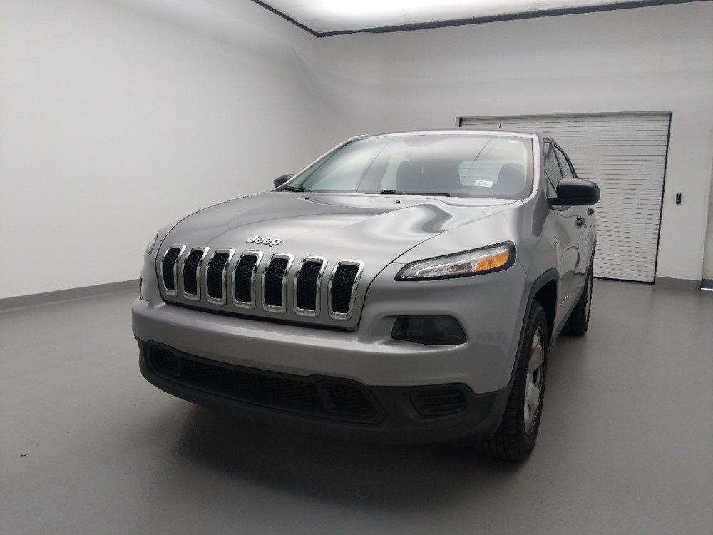 2016 Jeep Cherokee - Driver Front Hood