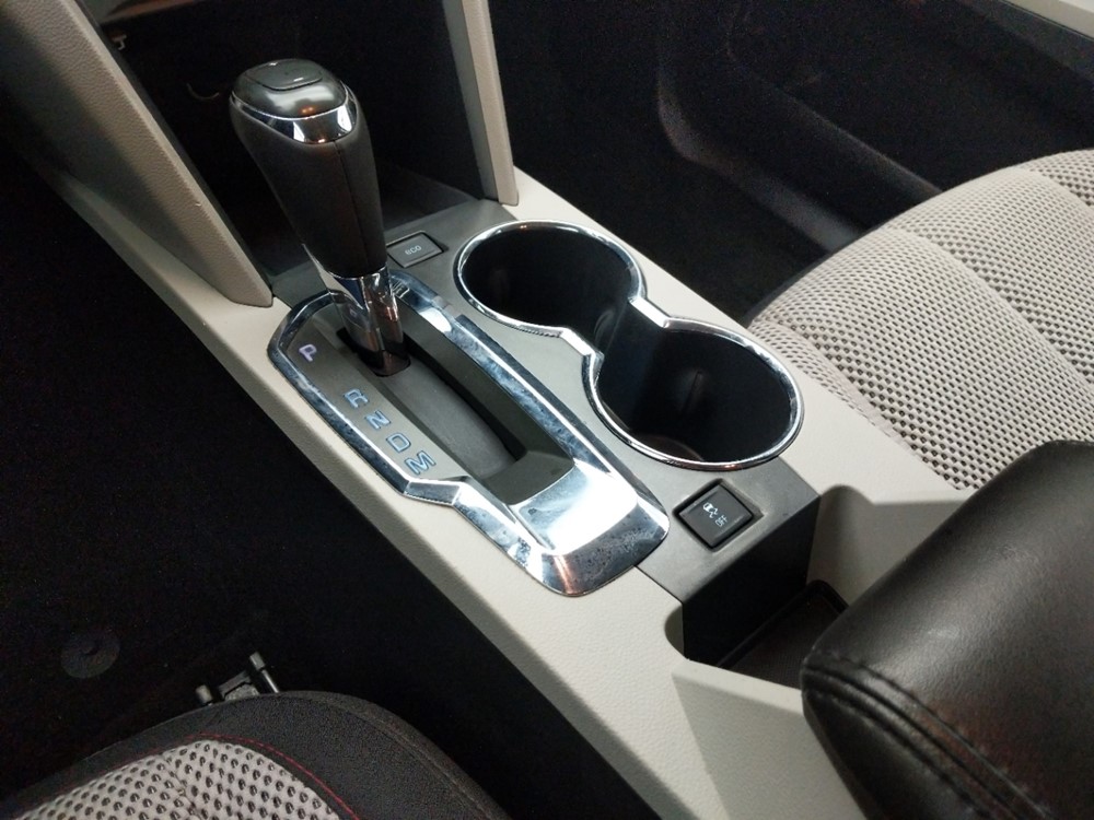 2017 Chevrolet Equinox - Center Console/Cup Holders