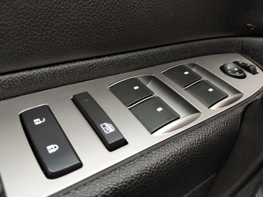 2011 Chevrolet Silverado 1500 - Driver Power Windows/Lock Control