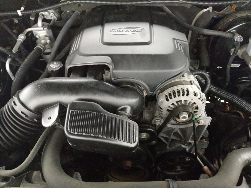 2011 Chevrolet Silverado 1500 - Engine