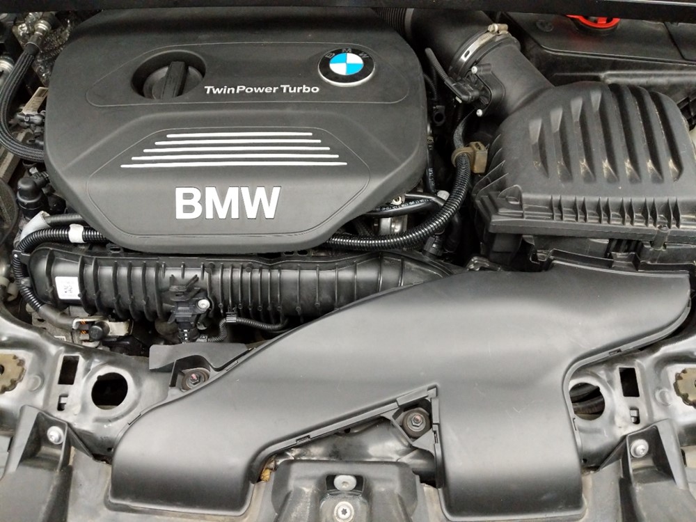 2016 BMW X1 - Engine