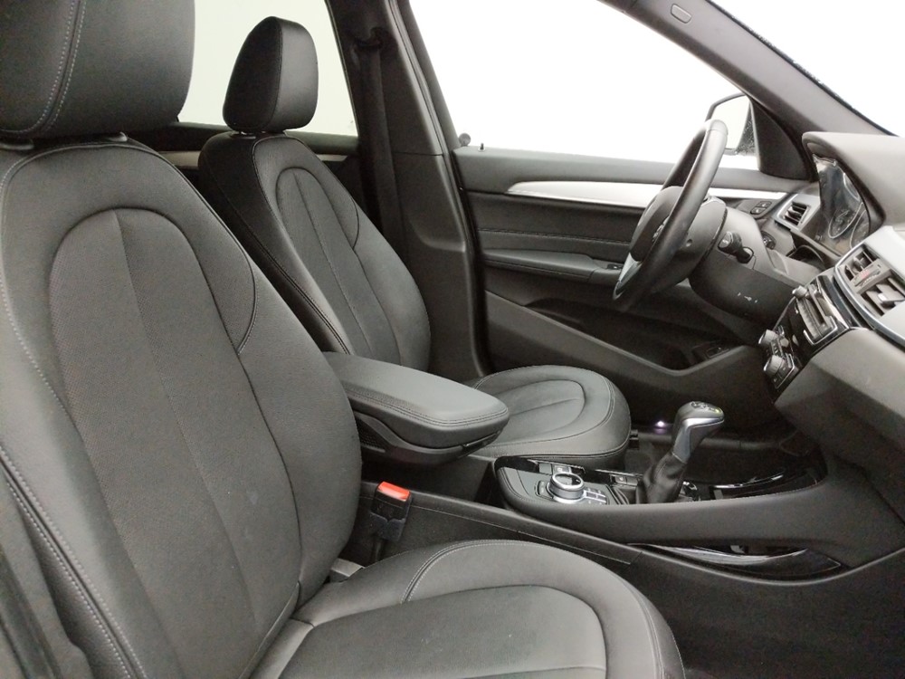 2016 BMW X1 - Passenger Front Seat