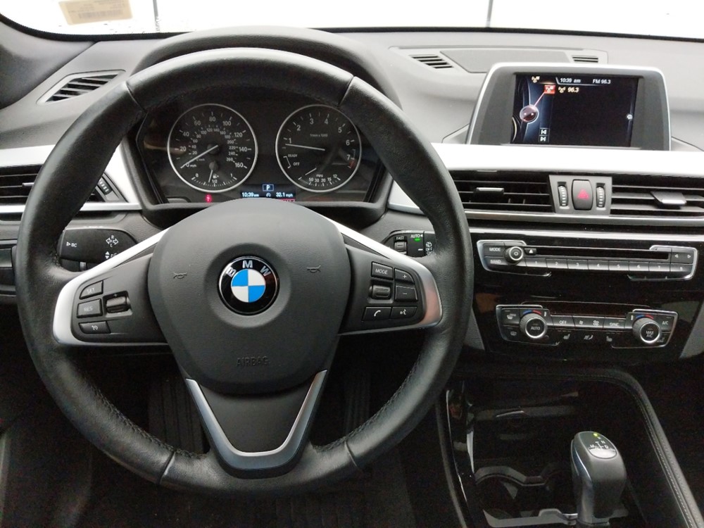 2016 BMW X1 - Driver Dash
