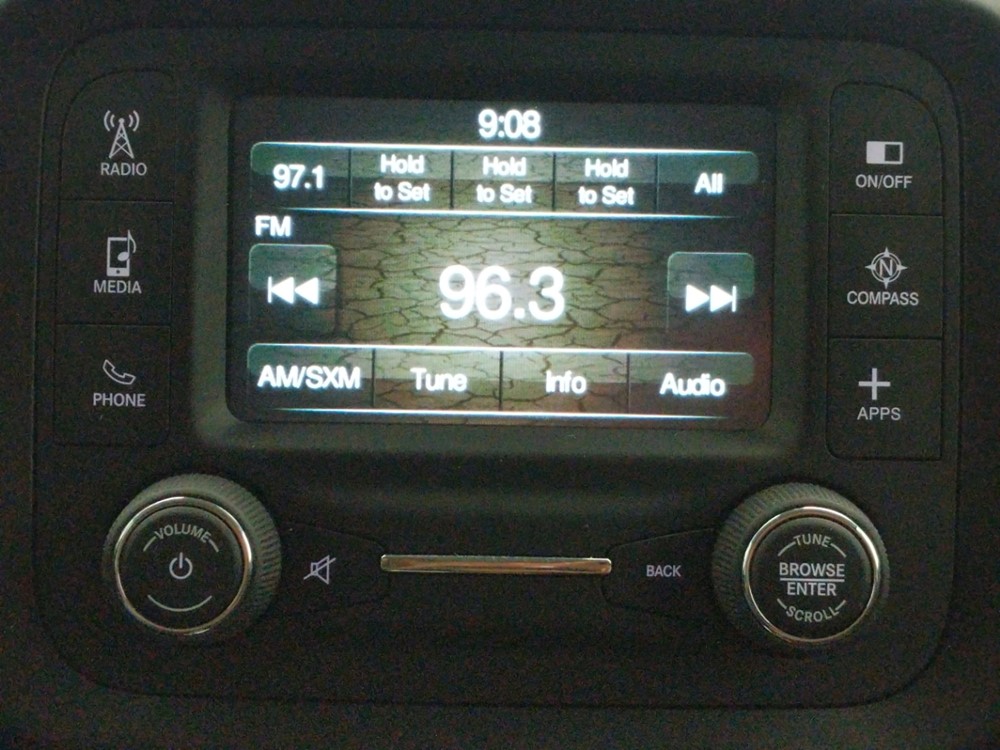 2017 Jeep Renegade - Stereo Package