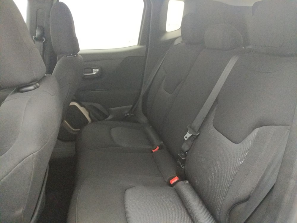 2017 Jeep Renegade - Driver Rear Seat