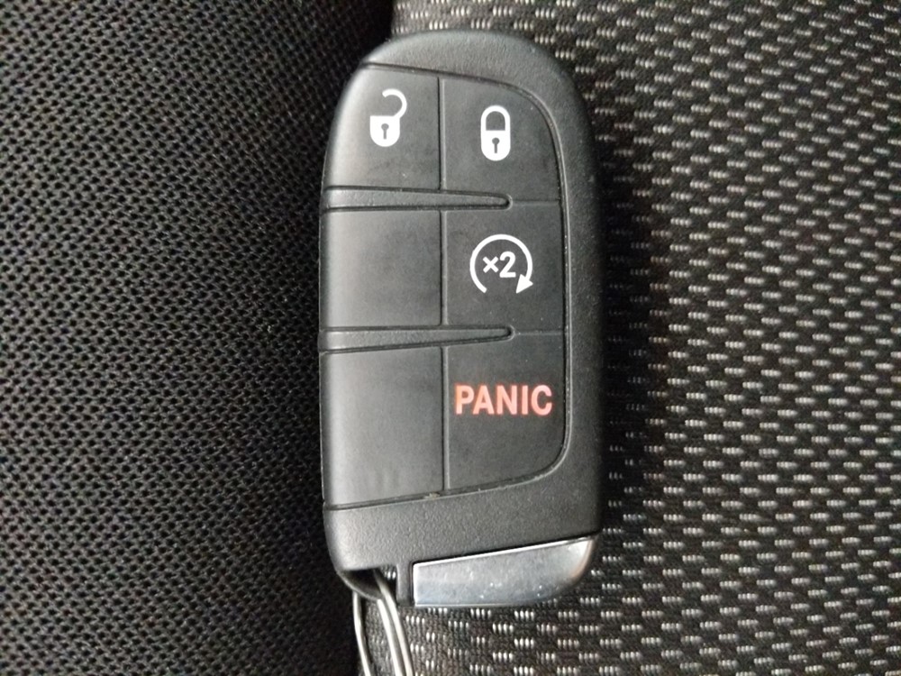 2017 Jeep Renegade - Keys