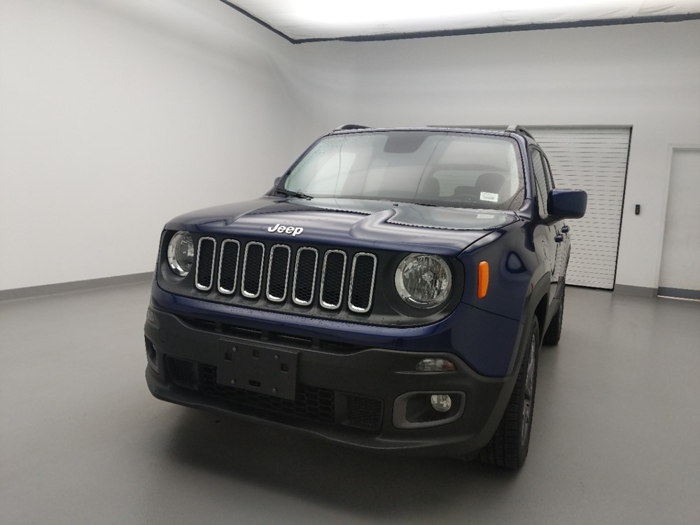 2017 Jeep Renegade - Driver Front Hood