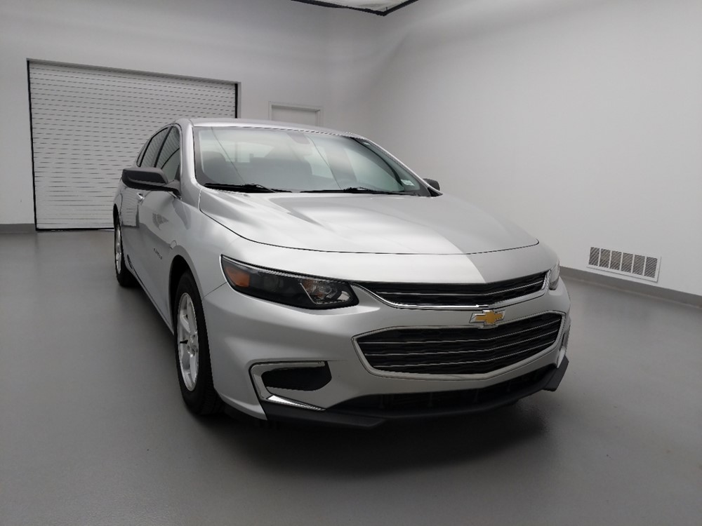 2017 Chevrolet Malibu - Passenger Front Hood