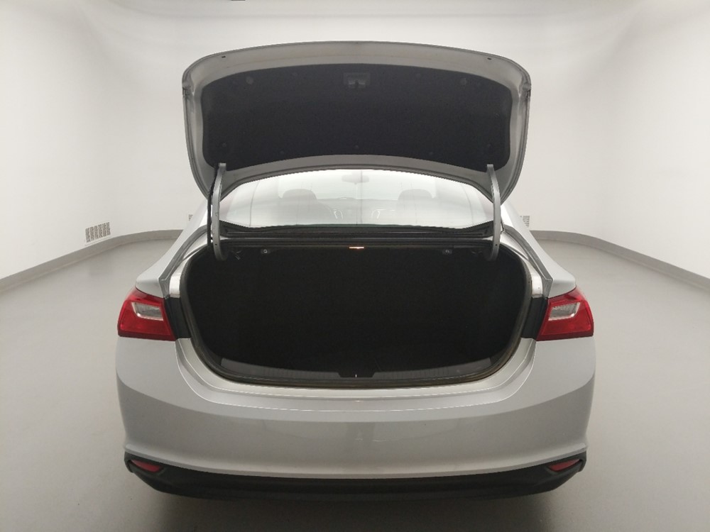 2017 Chevrolet Malibu - Trunk