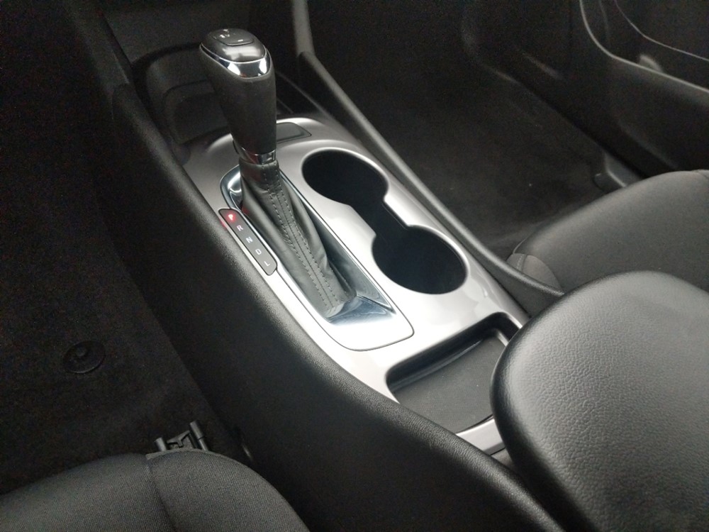 2017 Chevrolet Malibu - Center Console/Cup Holders