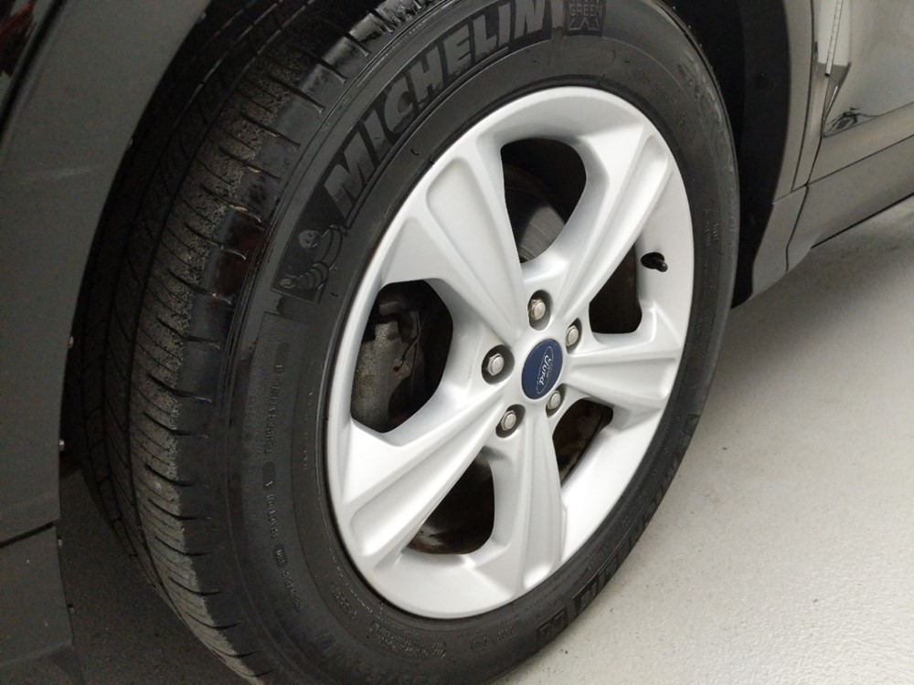 2016 Ford Escape - Wheel