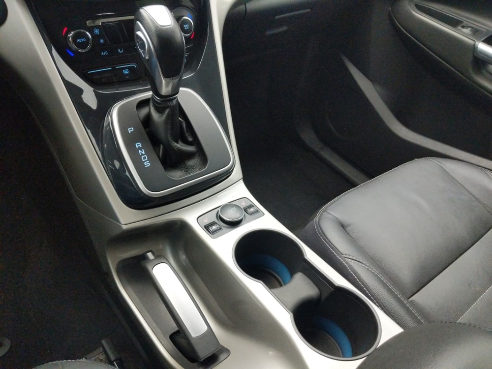 2013 Ford Escape - Center Console/Cup Holders