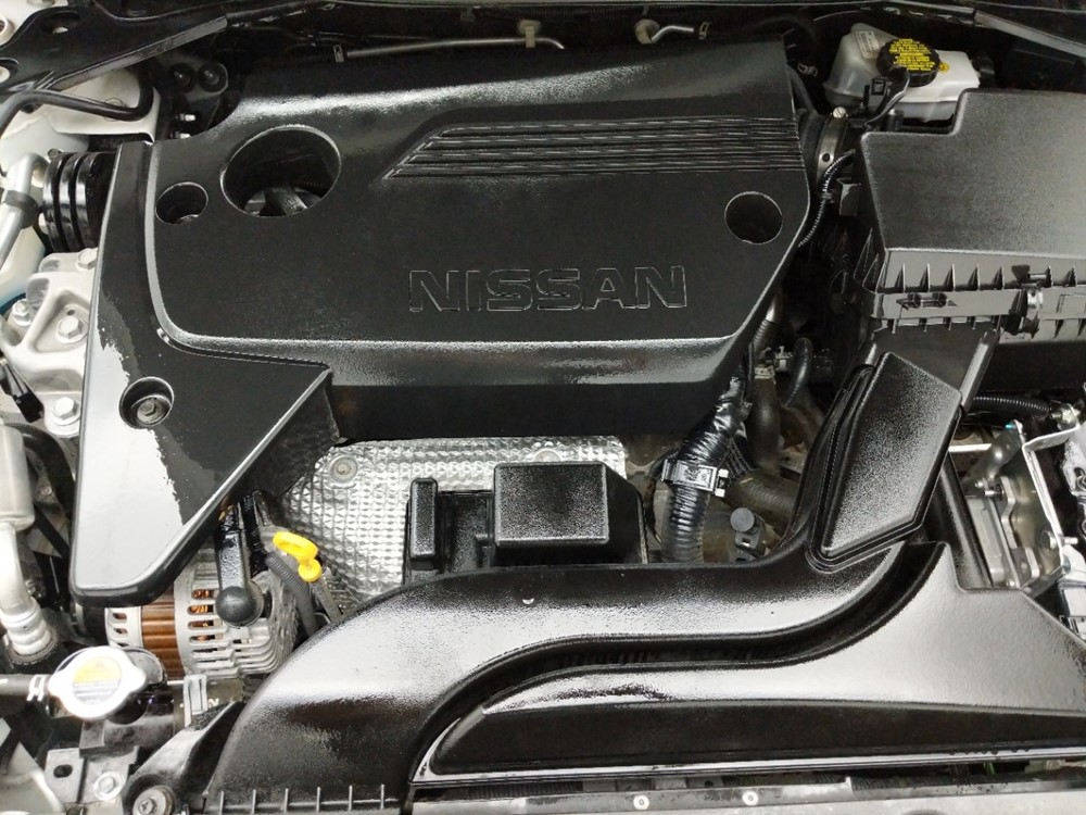 2017 Nissan Altima - Engine