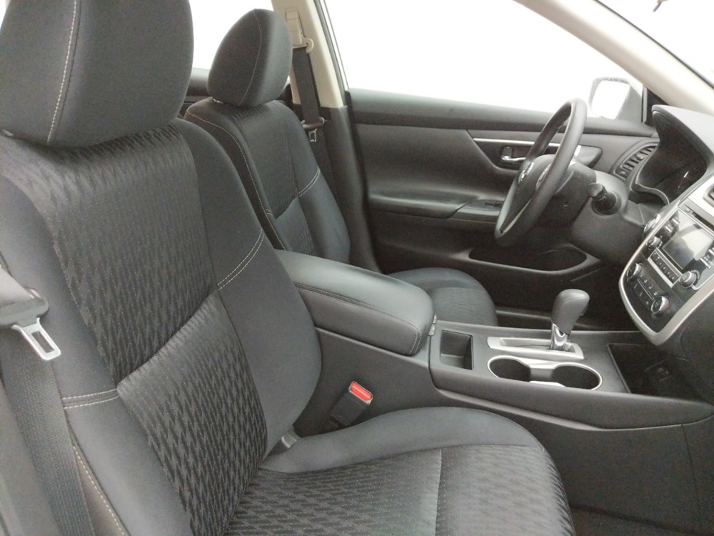 2017 Nissan Altima - Passenger Front Seat