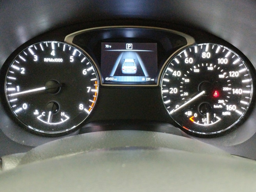 2017 Nissan Altima - Odometer Close Up