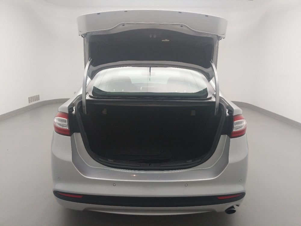 2016 Ford Fusion - Trunk