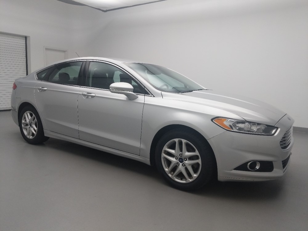 2016 Ford Fusion - Passenger Front Side