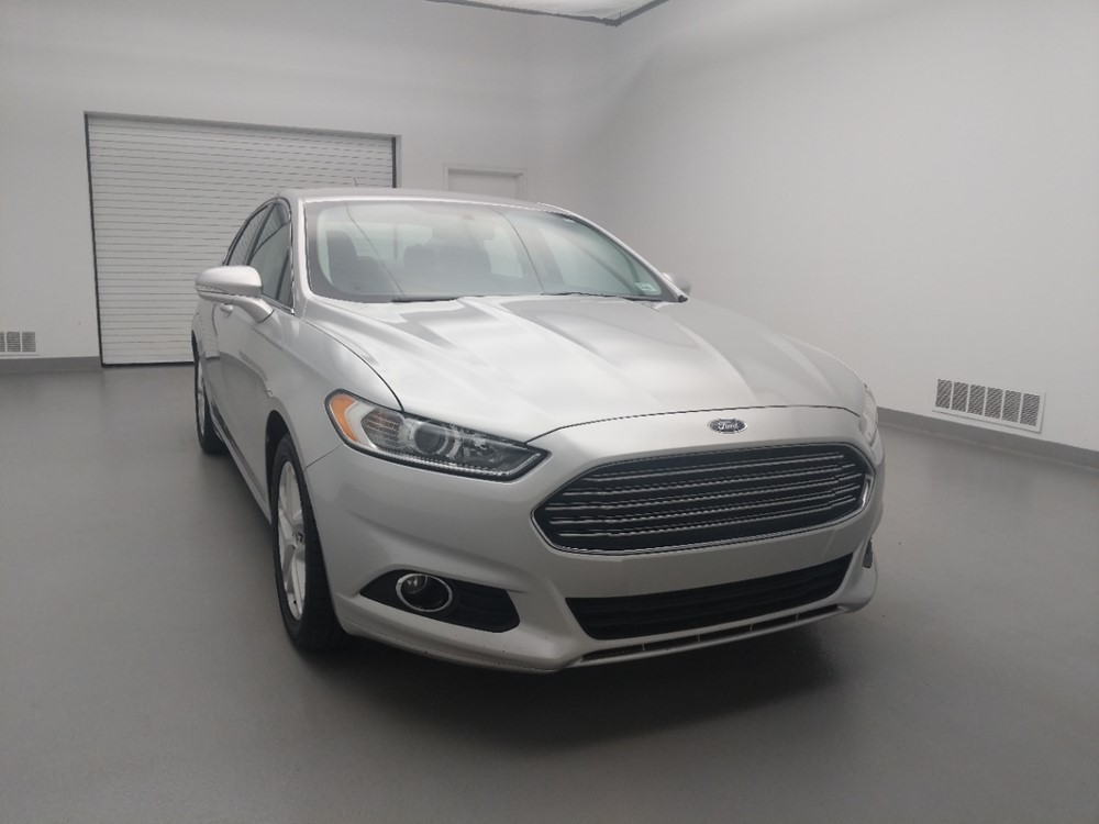 2016 Ford Fusion - Passenger Front Hood