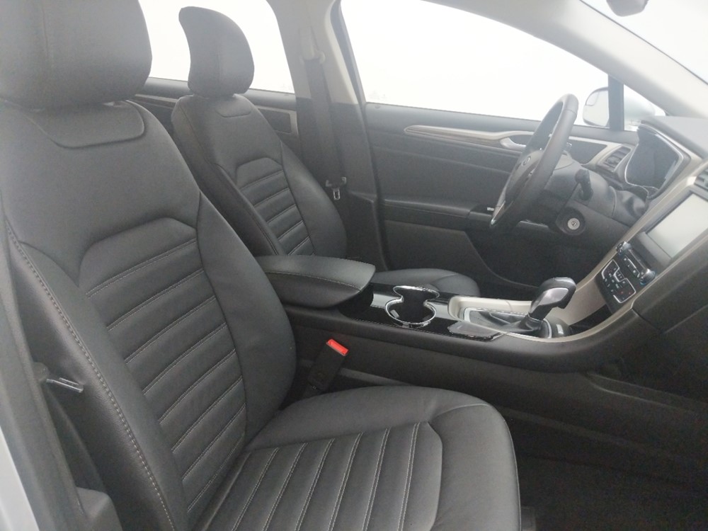2016 Ford Fusion - Passenger Front Seat