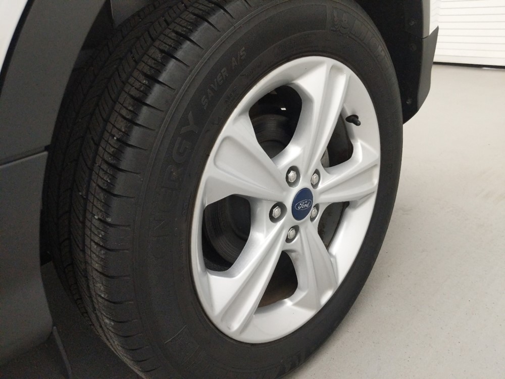 2016 Ford Escape - Wheel