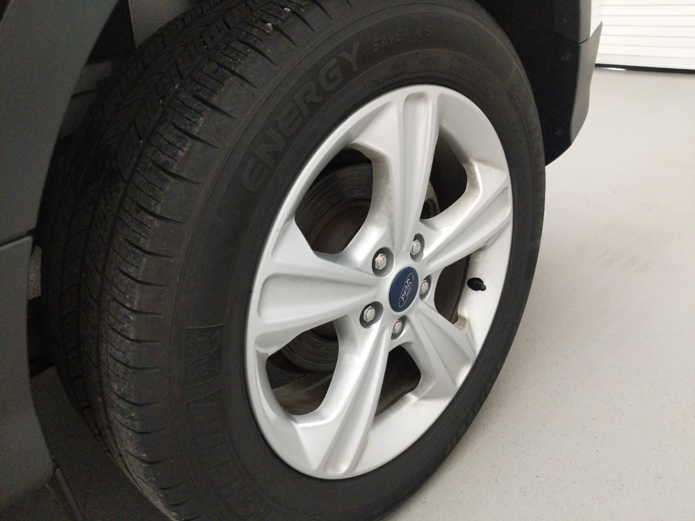 2016 Ford Escape - Wheel