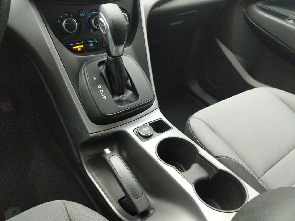 2016 Ford Escape - Center Console/Cup Holders