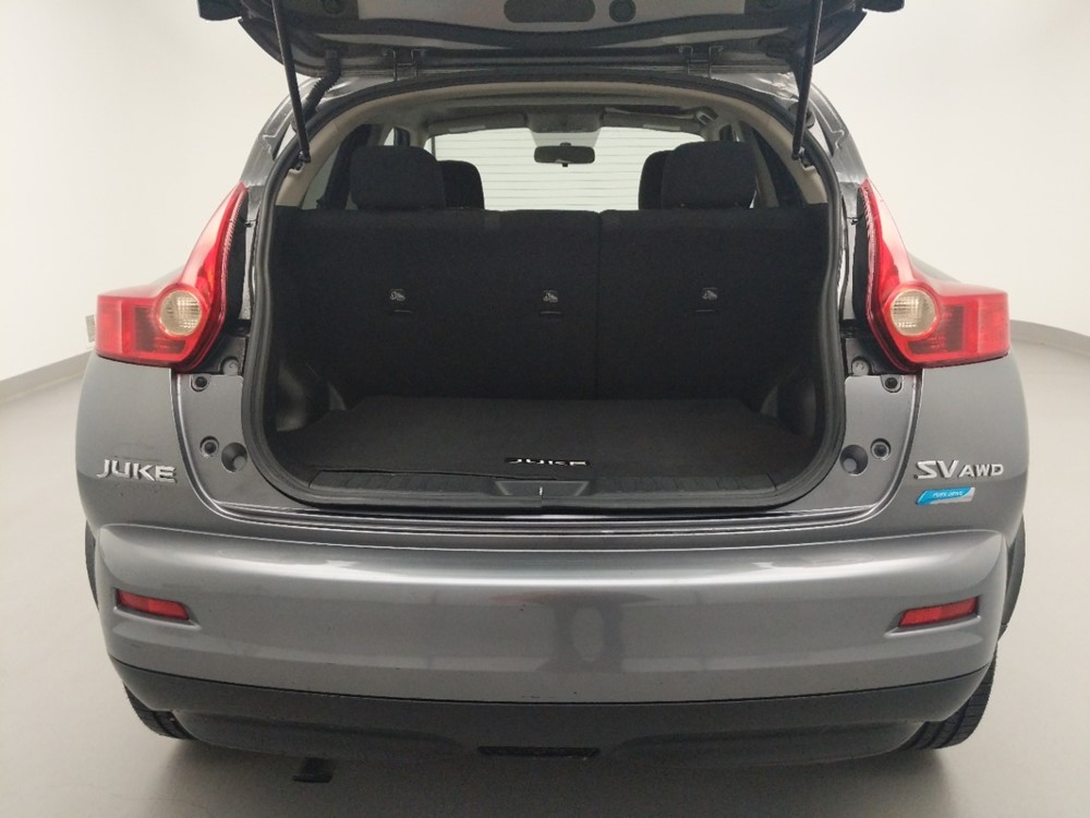 2013 Nissan JUKE - Trunk