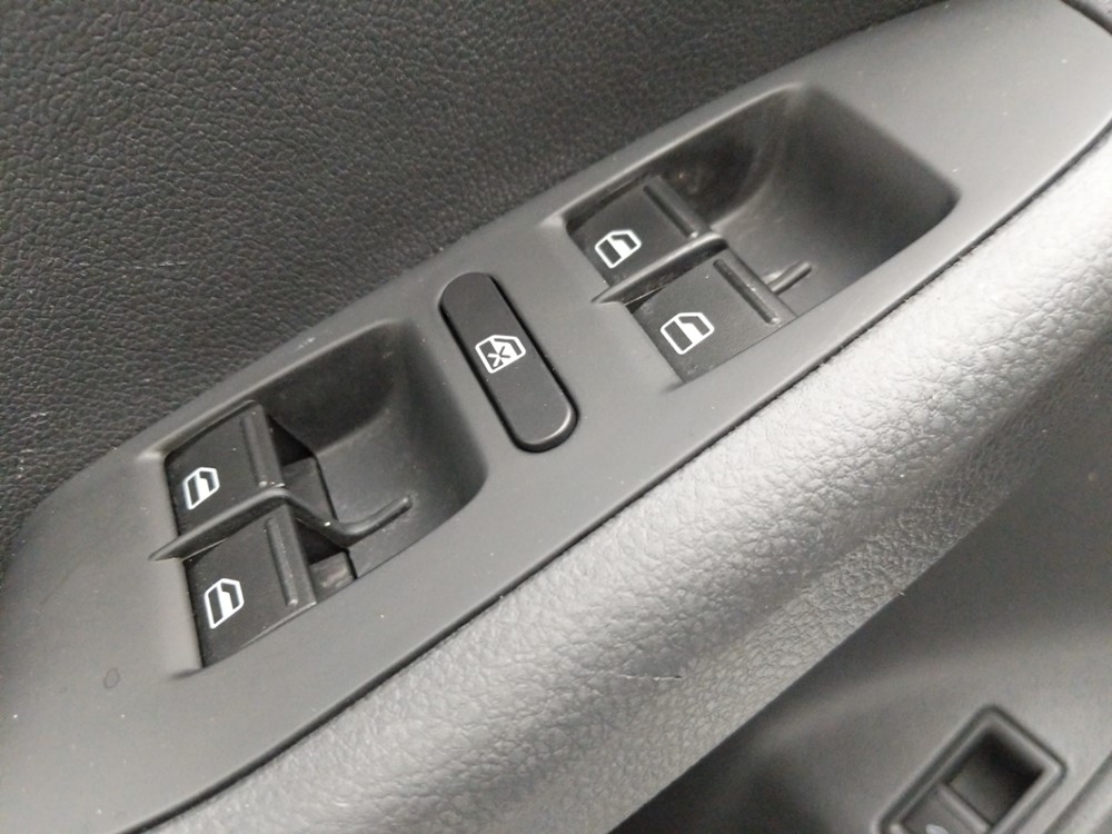 2016 Volkswagen Jetta - Driver Power Windows/Lock Control