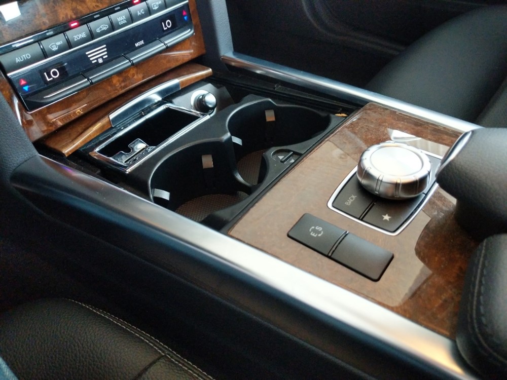 2014 Mercedes-Benz E350 - Center Console/Cup Holders