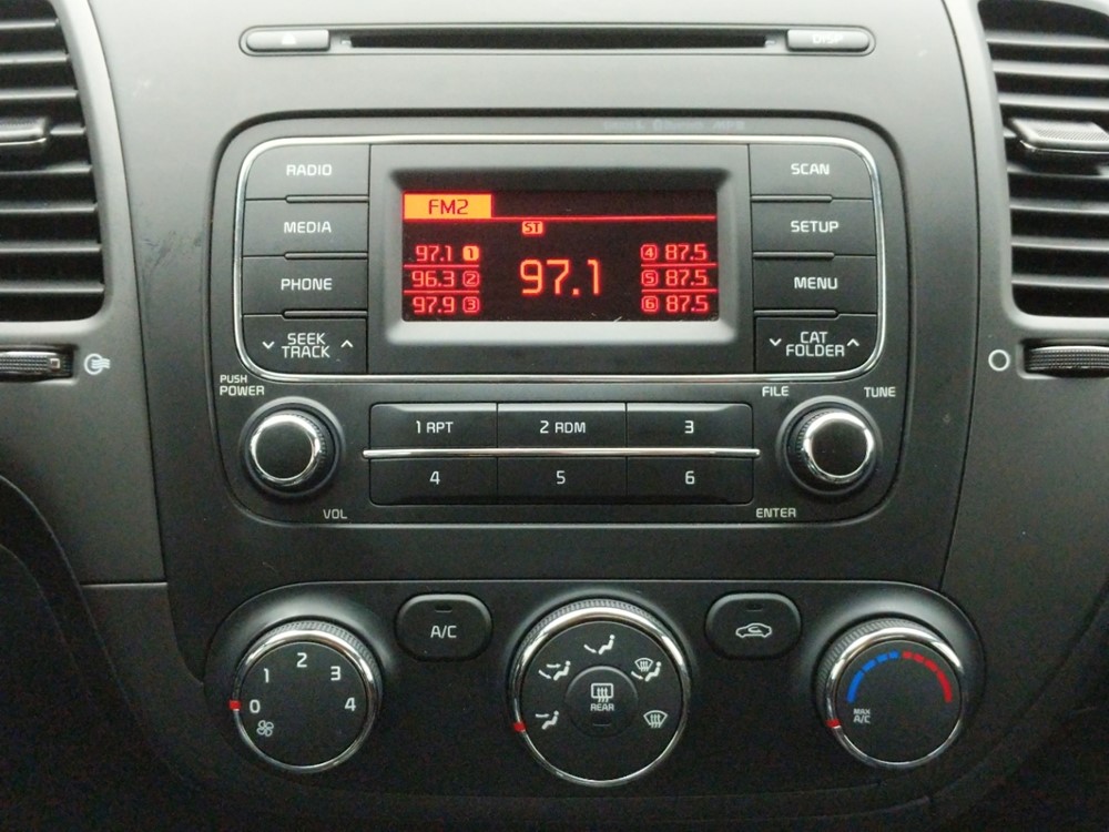 2016 Kia Forte - Stereo Package