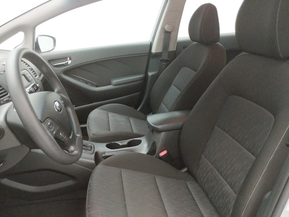 2016 Kia Forte - Driver Front Seat