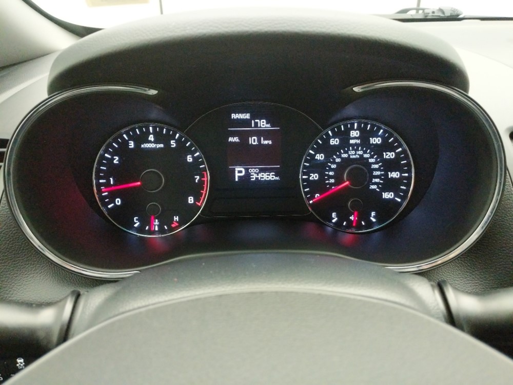 2016 Kia Forte - Odometer Close Up