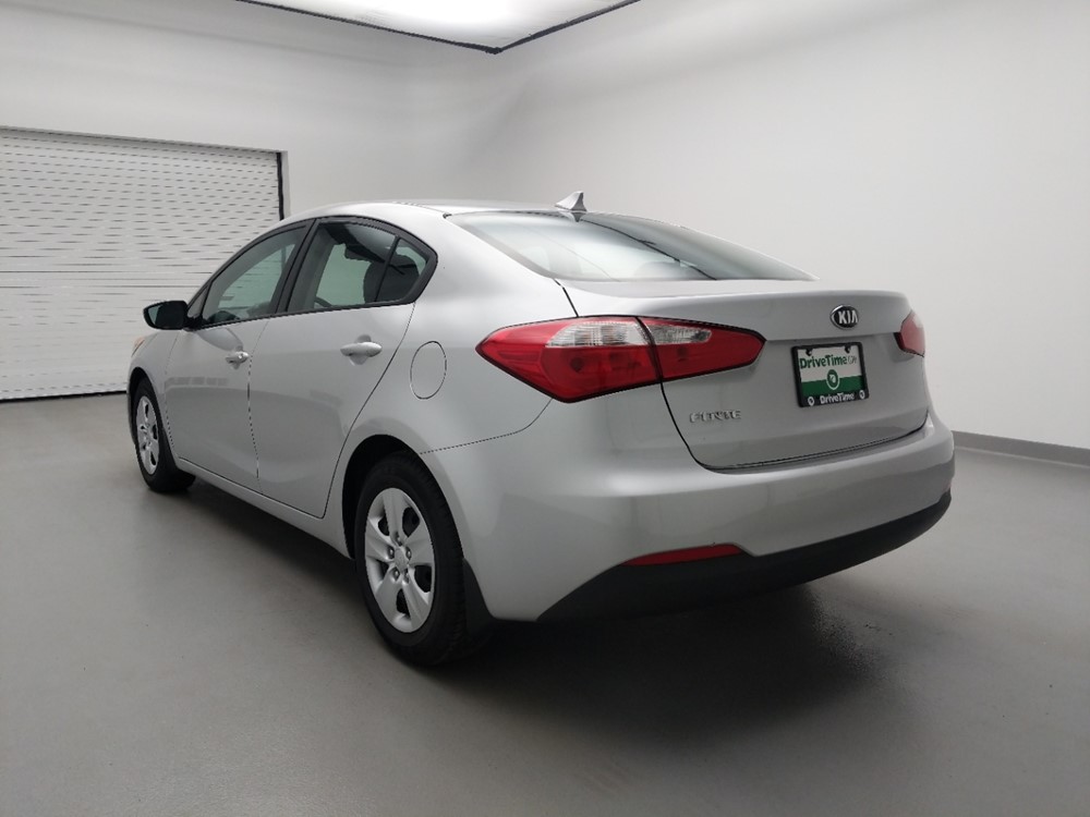 2016 Kia Forte - Driver Rear Bumper