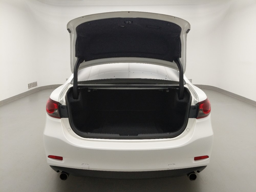 2017 Mazda Mazda6 - Trunk