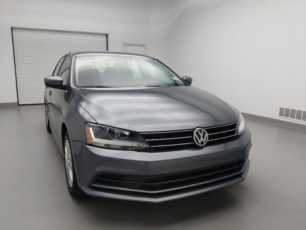 2017 Volkswagen Jetta - Passenger Front Hood