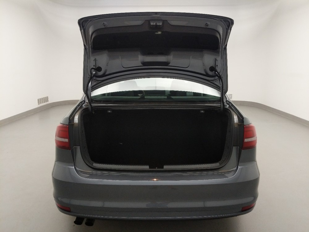 2017 Volkswagen Jetta - Trunk