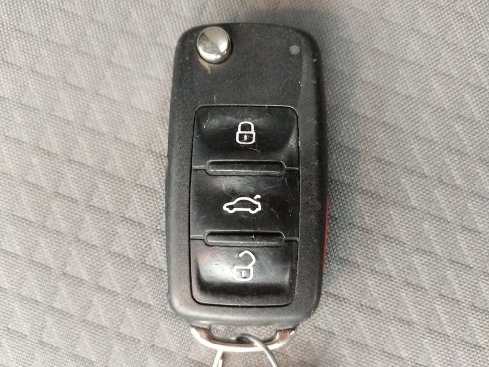 2017 Volkswagen Jetta - Keys